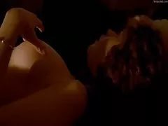 Depois porno brasileiro padrasto da máquina de sexo, Kissa Sins não liga e pula no pau como quer