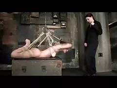 Beleza ruiva da piscina goza vídeo pornô vídeo pornô brasileiro de Dupla penetração