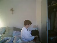 Mulher video de pono brasileiro morena faminta seduz um cara modesto com lindos seios naturais