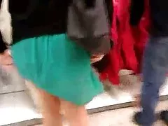 Linda filme pornô brasileiro lésbica puta anal Victoria Voks fodendo com trabalhadores convidados em gangbang